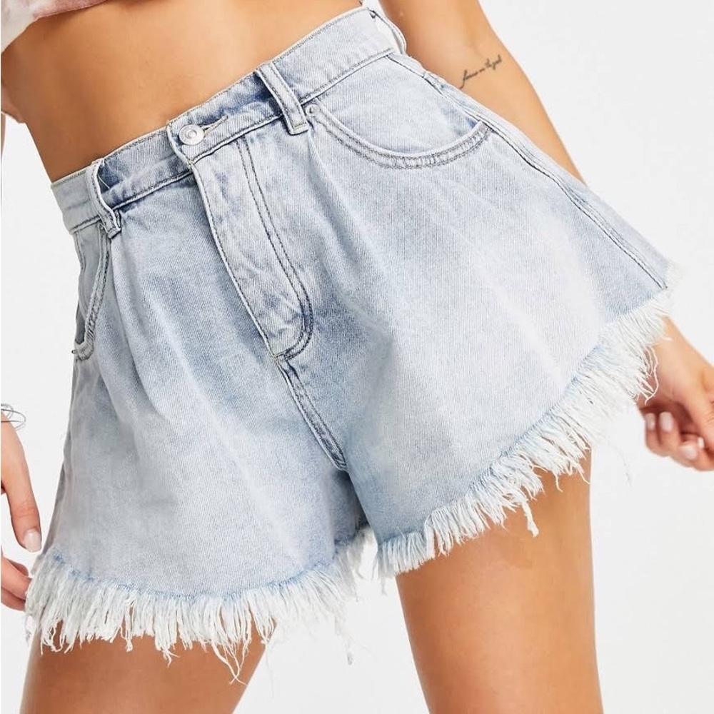 Free People Harlie Denim Shortie Size 30